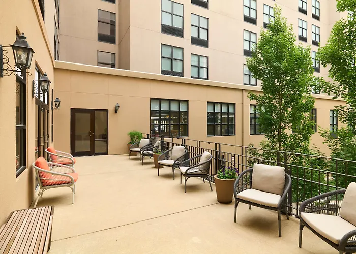 Hilton Garden Inn Bloomington