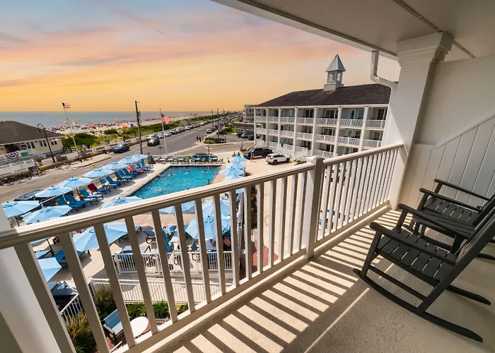 Sandpiper Beach Club