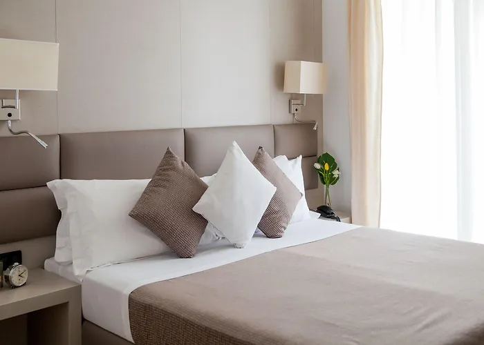 Hotel Vesuvio