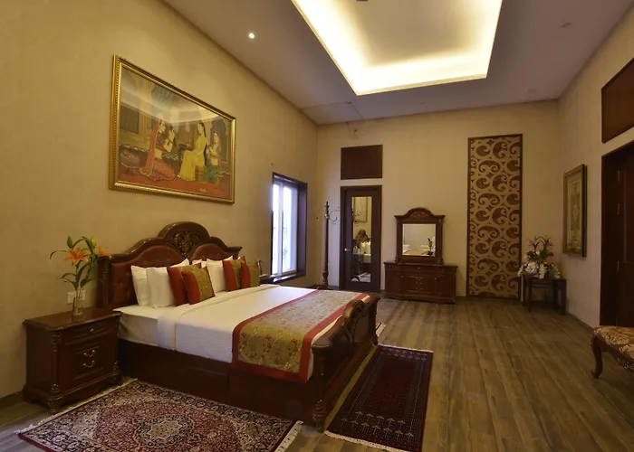 Orchha Palace And Convention Centre