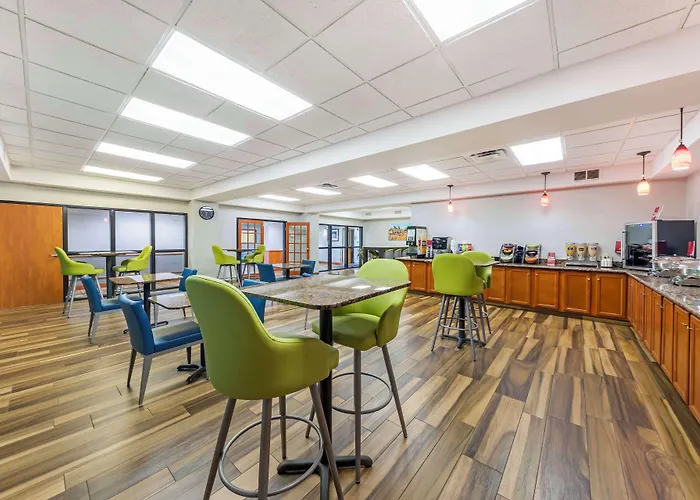 Best Western Plus Midwest City Inn & Suites