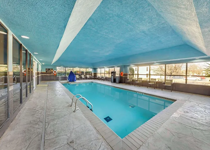 Best Western Plus Midwest City Inn & Suites