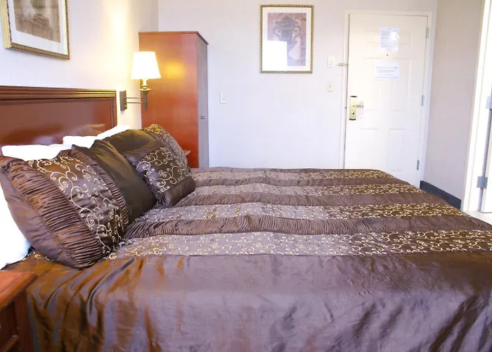 Raritan Hotel