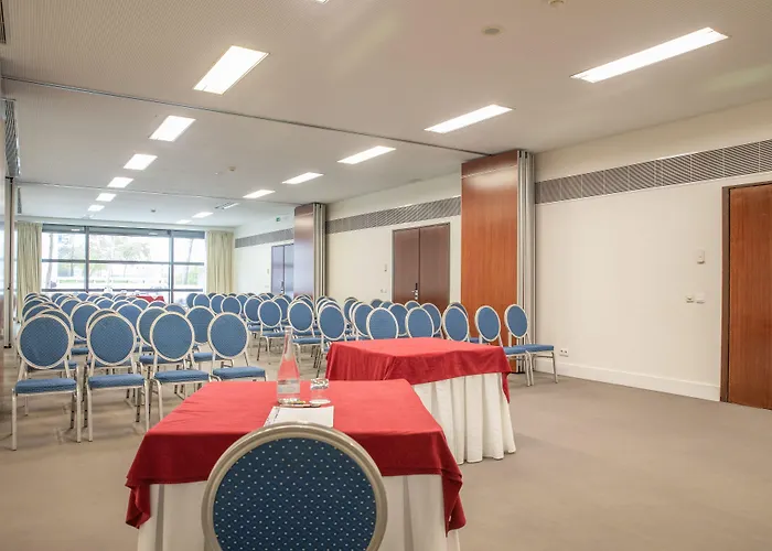 Vip Executive Arts Hotel