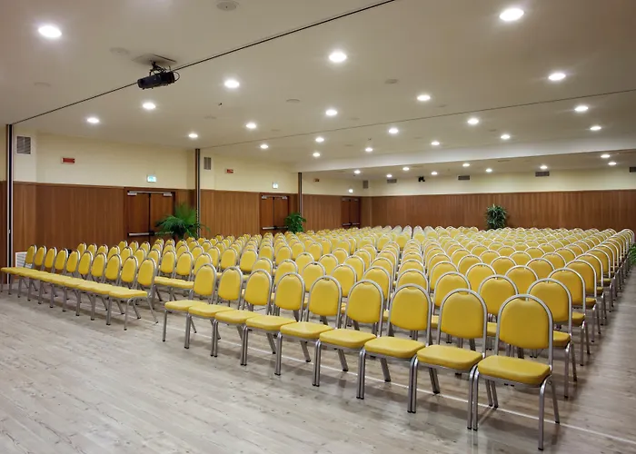 Holiday Inn Cagliari By Ihg