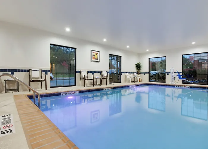 Holiday Inn Express I-95 Capitol Beltway - Largo By Ihg
