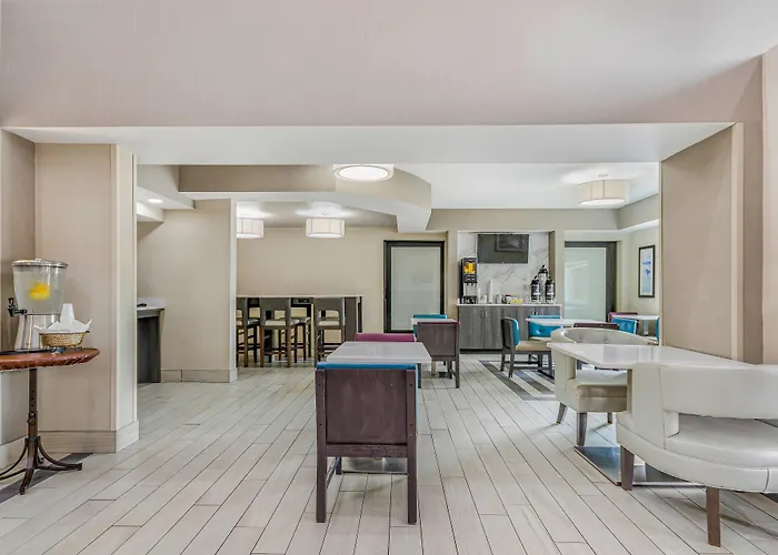La Quinta By Wyndham Batavia