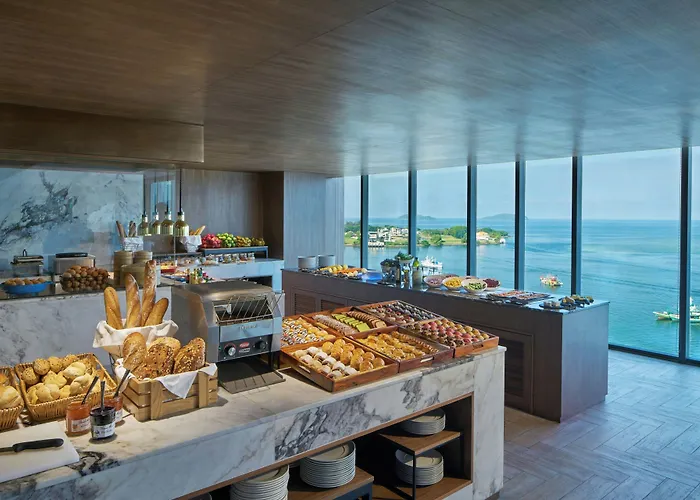 Le Meridien Kota Kinabalu
