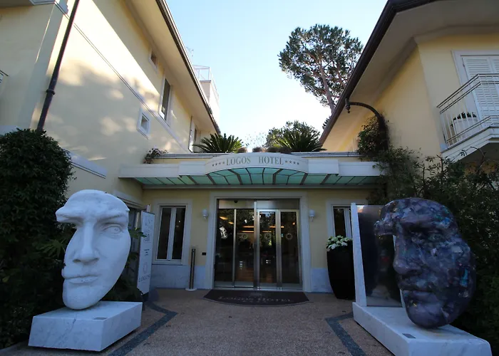 iH Hotels Logos Forte Dei Marmi