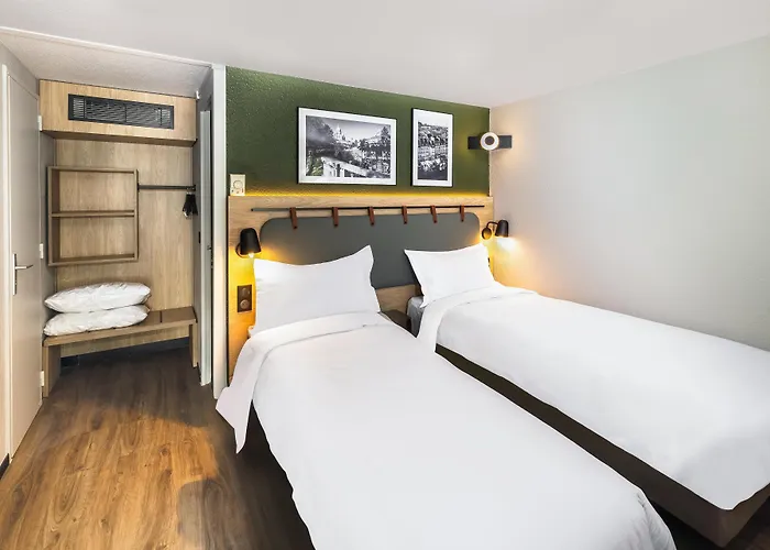 Campanile Nature - Paris Ouest Gennevilliers Port