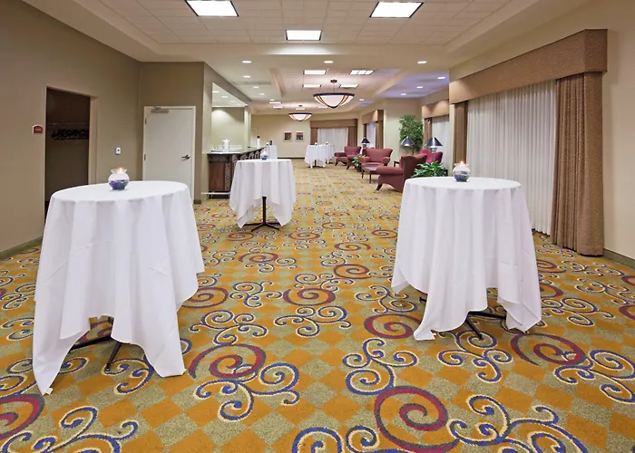 Holiday Inn Conference Center Marshfield By Ihg