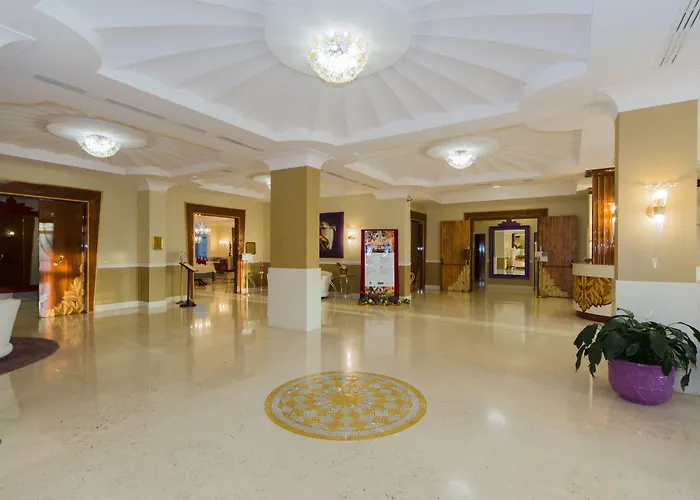 Hotel & Meeting Centergross