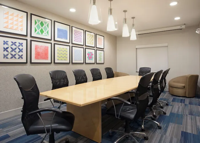 Holiday Inn Express & Suites Amarillo By Ihg