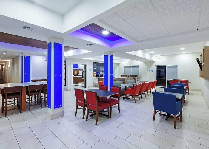 Holiday Inn Express New Orleans East By Ihg