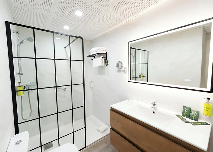 Hotel Sercotel Dona Carmela
