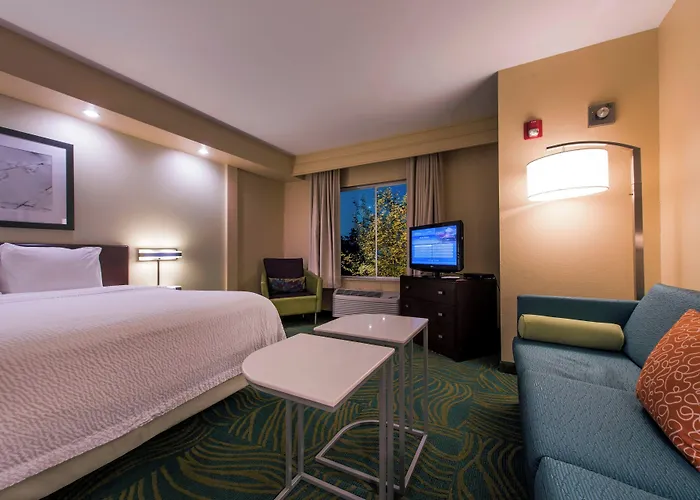 Springhill Suites Devens Common Center