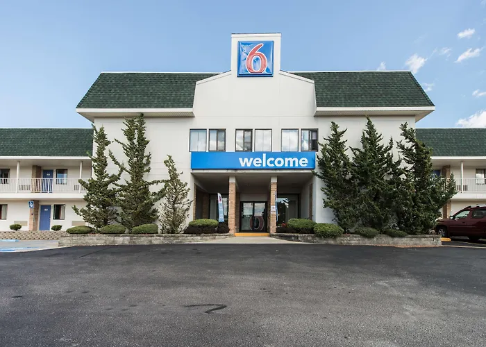 Motel 6-Niantic, Ct - New London
