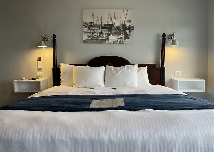 Emerson Inn By The Sea