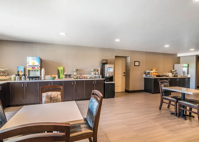Elevate Hotel At Sierra Blanca Ruidoso, Ascend Hotel Collection