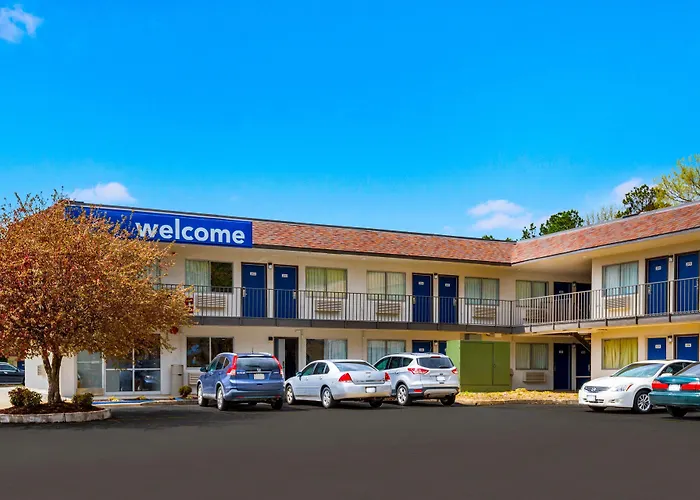 Motel 6-Sandston, Va - Richmond, Va