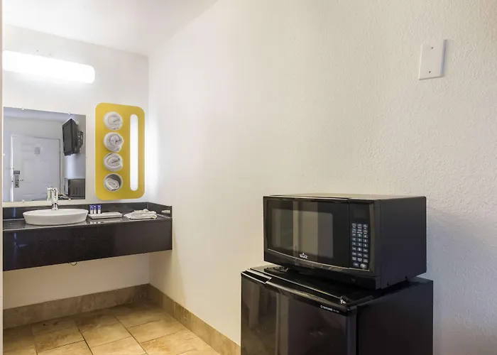 Americas Best Value Inn Bowling Green
