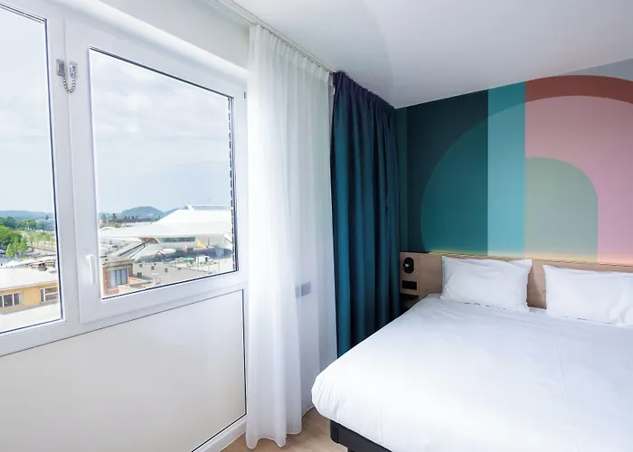 B&B Hotel Mons Gare