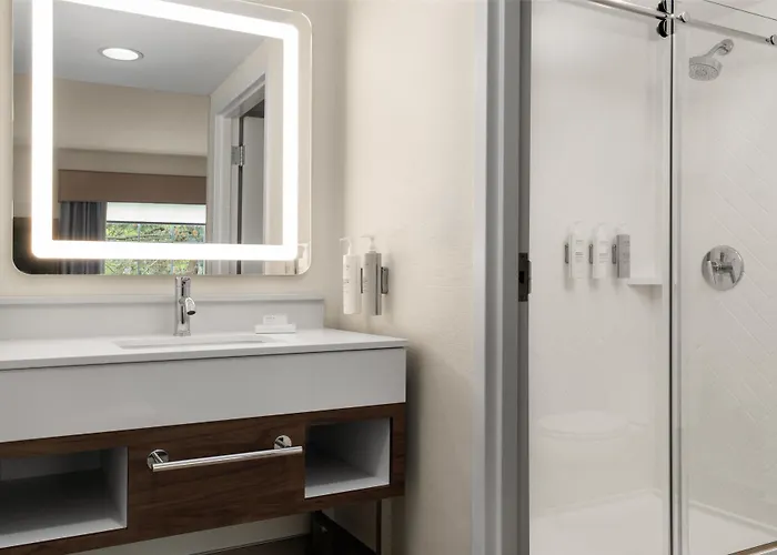 Hampton Inn & Suites Middletown