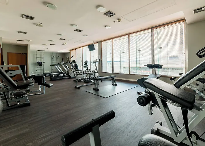 Courtyard By Marriott Warsaw Airport