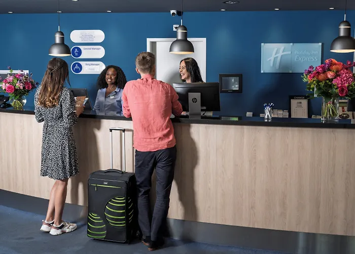 Holiday Inn Express Geneva Airport By Ihg