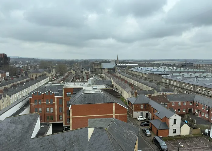Holiday Inn Express Swindon City Centre By Ihg
