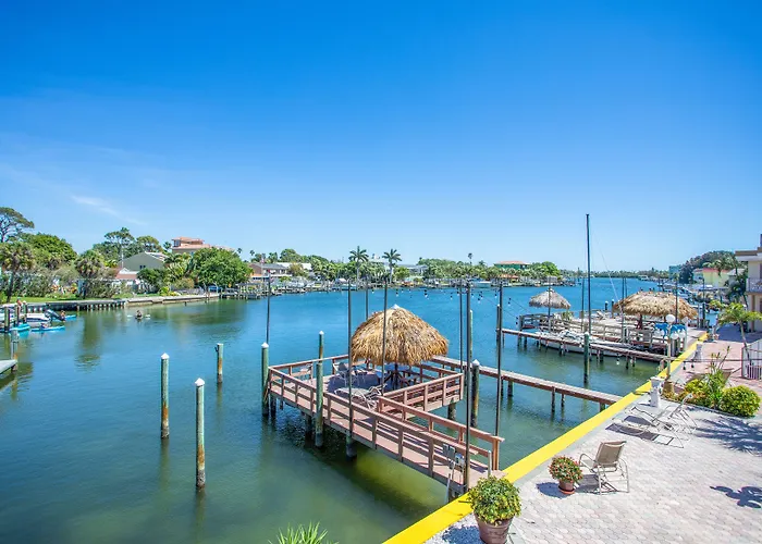Bayview Plaza Waterfront Resort