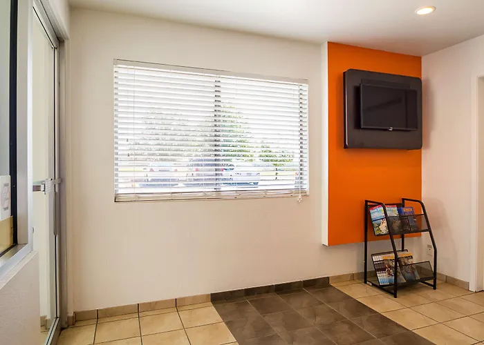 Motel 6-Pueblo, Co - I-25