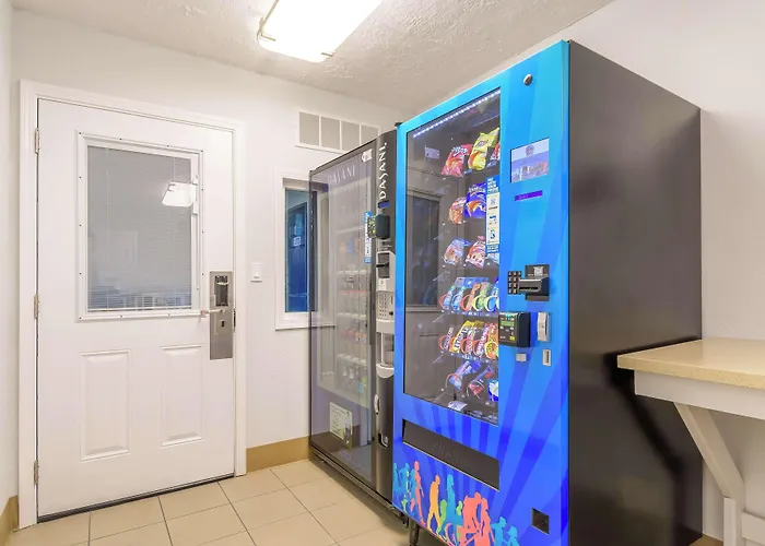 Motel 6 Hayward, Ca- Silicon Valley Gateway