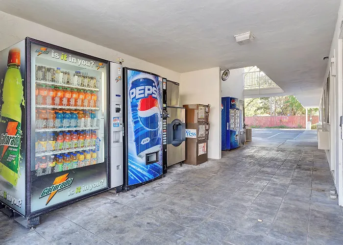 Motel 6 Santa Rosa - South