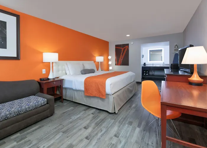 Howard Johnson By Wyndham San Marcos