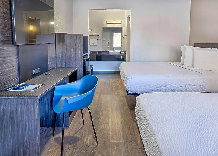 Motel 6-Lancaster, Ca