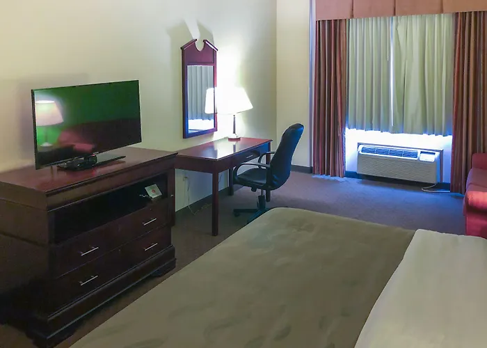 Quality Inn & Suites Alma I-40