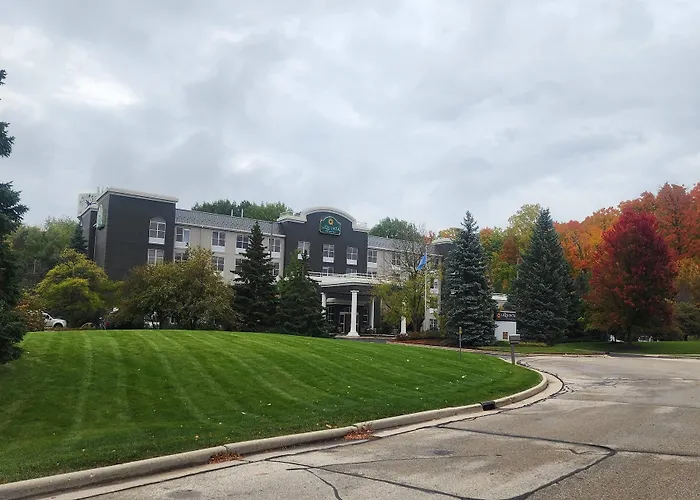 La Quinta By Wyndham Milwaukee Sw New Berlin