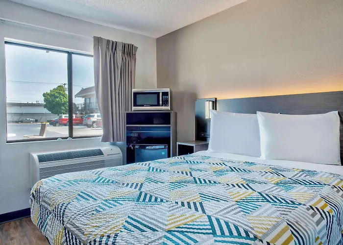Motel 6-Salem, Or