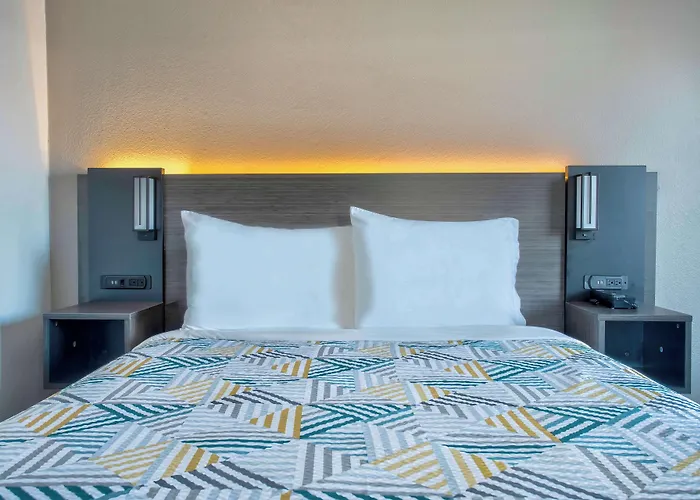 Motel 6-Salem, Or