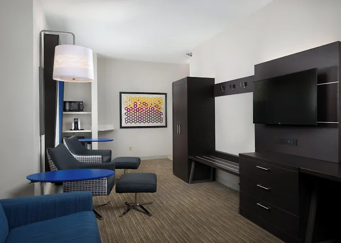 Holiday Inn Express Independence - Kansas City By Ihg