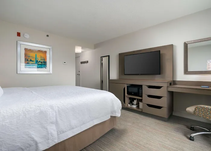 Hampton Inn - Springfield