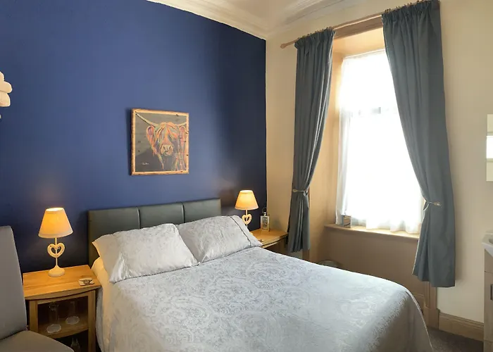 Lakeview Guest House