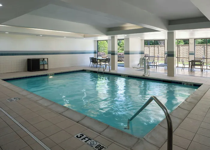 Courtyard By Marriott Texarkana