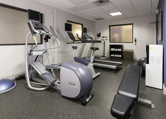 Holiday Inn Express & Suites Jacksonville Airport By Ihg