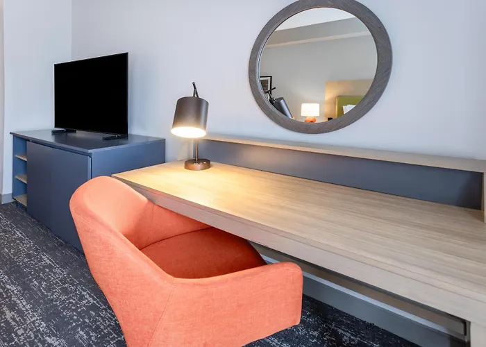 Hampton Inn & Suites By Hilton- Newark Airport Elizabeth