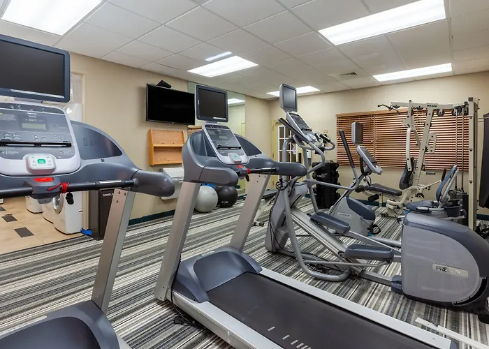 Candlewood Suites-West Springfield By Ihg