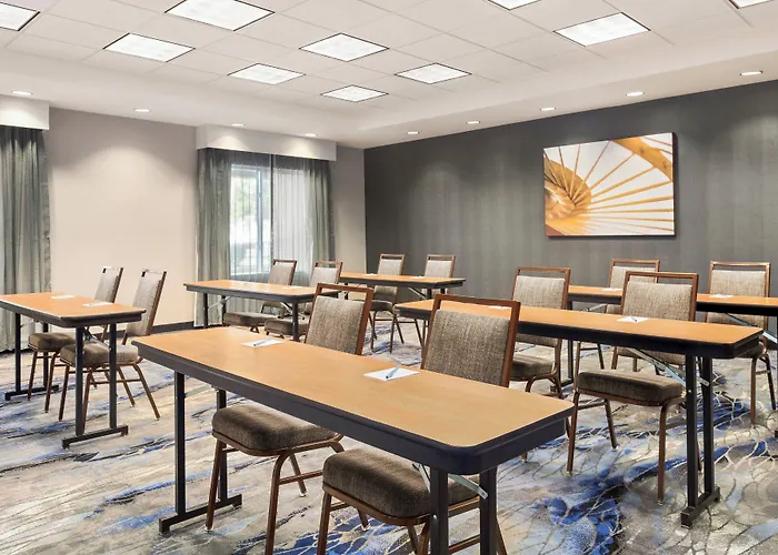 Fairfield Inn & Suites By Marriott Reno Sparks