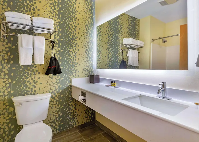 Best Western Plus Cold Spring