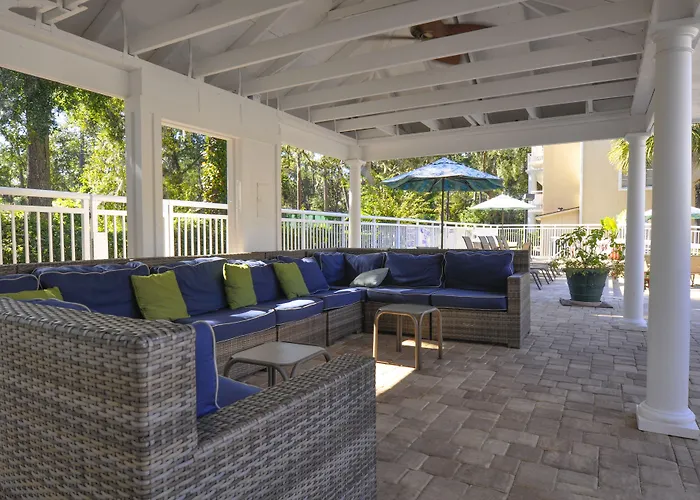 Palmera Inn And Suites
